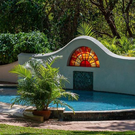 The Courtney Lodge Водопад Виктория Экстерьер фото